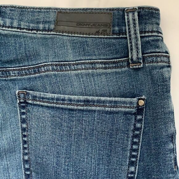 ⭐️DKNY Soho Skinny Jeans⭐️ - Picture 8 of 11